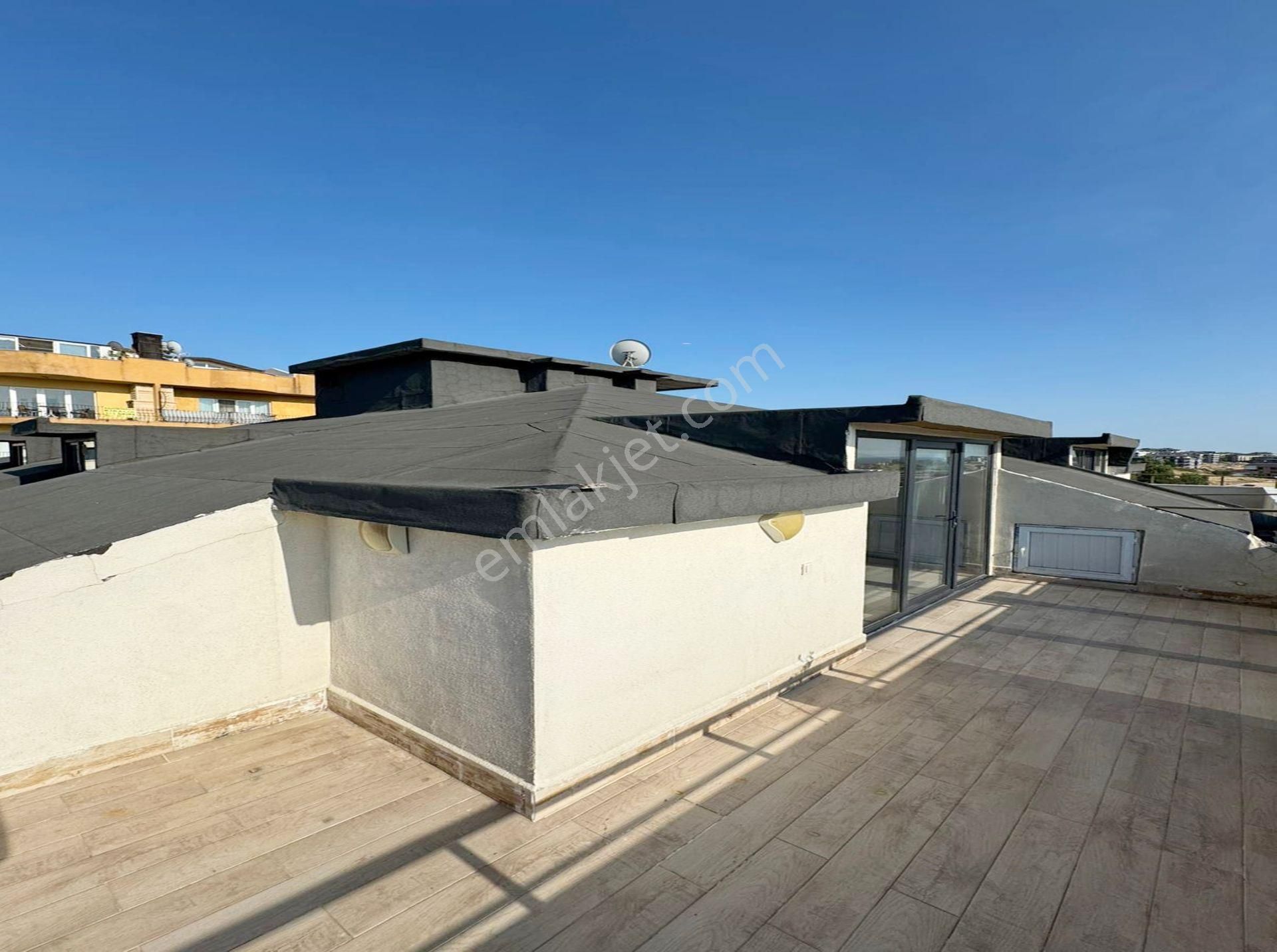 Vira Yapı'dan Deniz Manzaralı Önü Açık Teraslı Asansörlü Dubleks - Görsel 18