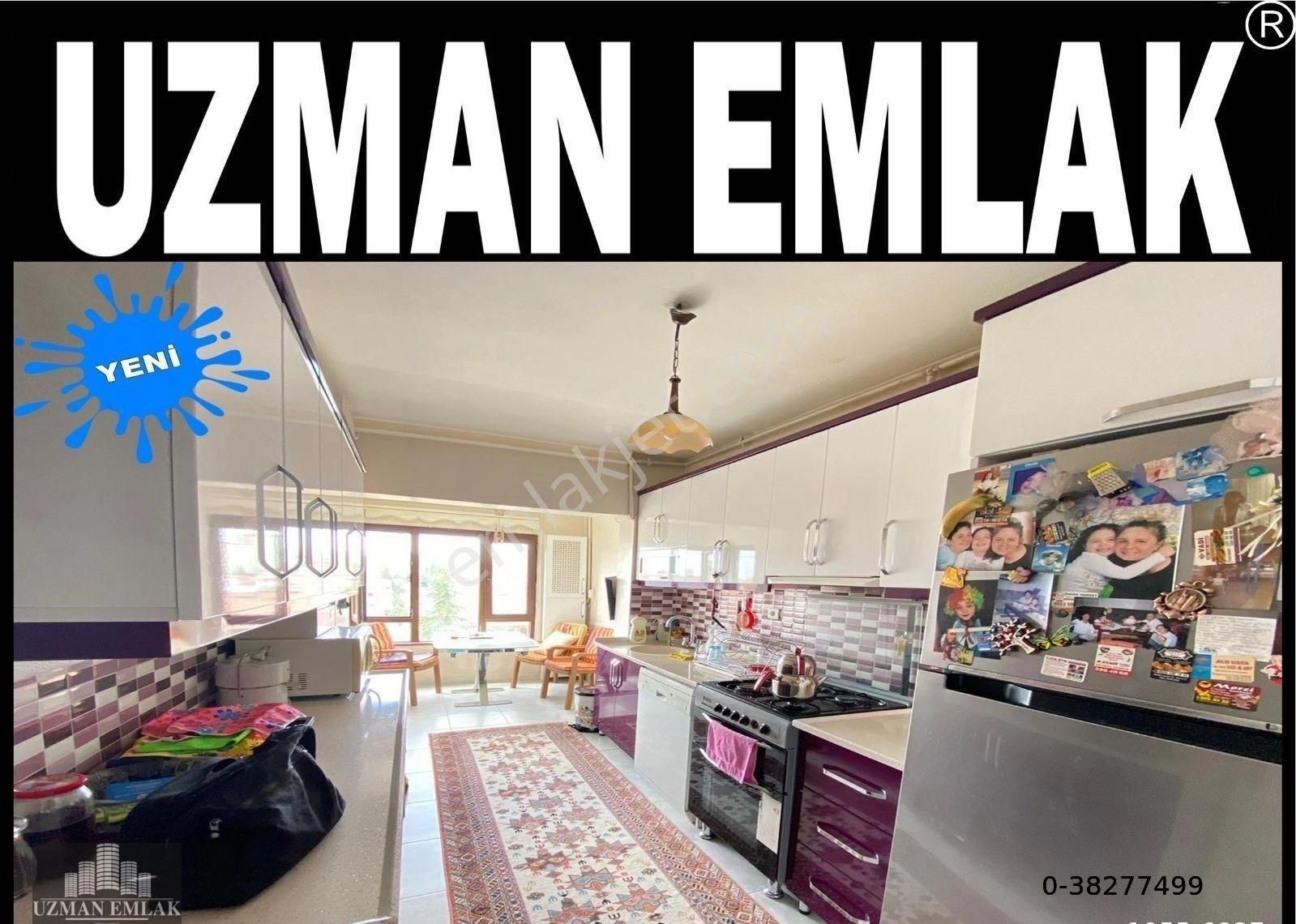 Uzman Emlak'dan İncirli Mh'de Site İçerisinde Asansörlü 3.katta Full Eşyalı 3+1 Daire