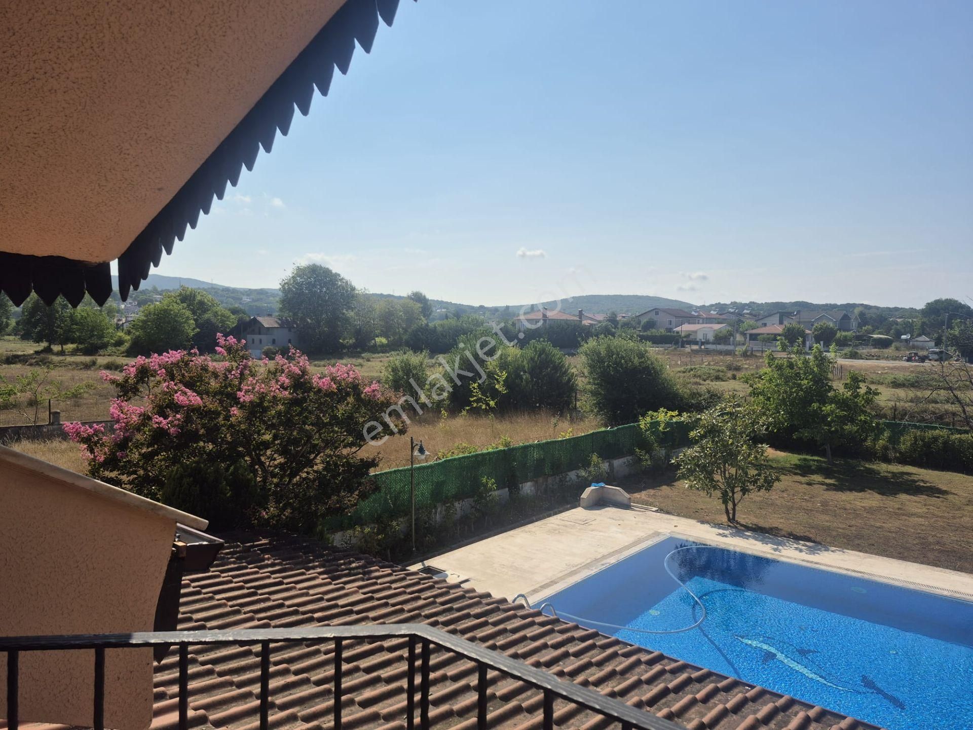 Remax Necati Kurt / Çatalca Yalıköy (podima)'da Havuzlu Villa - Görsel 22