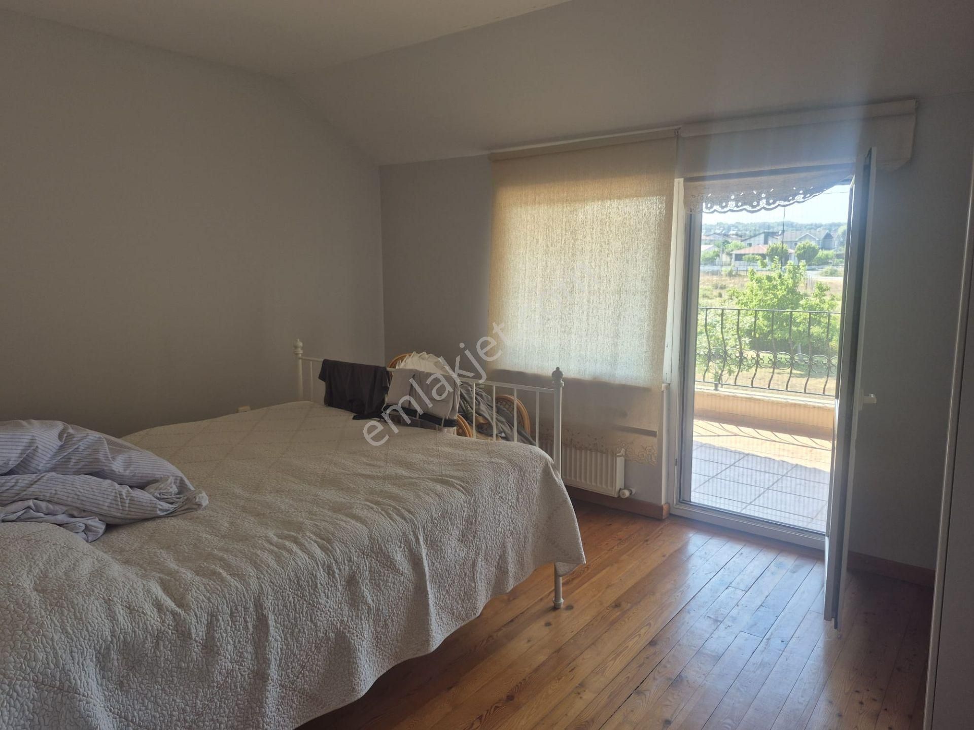 Remax Necati Kurt / Çatalca Yalıköy (podima)'da Havuzlu Villa - Görsel 17