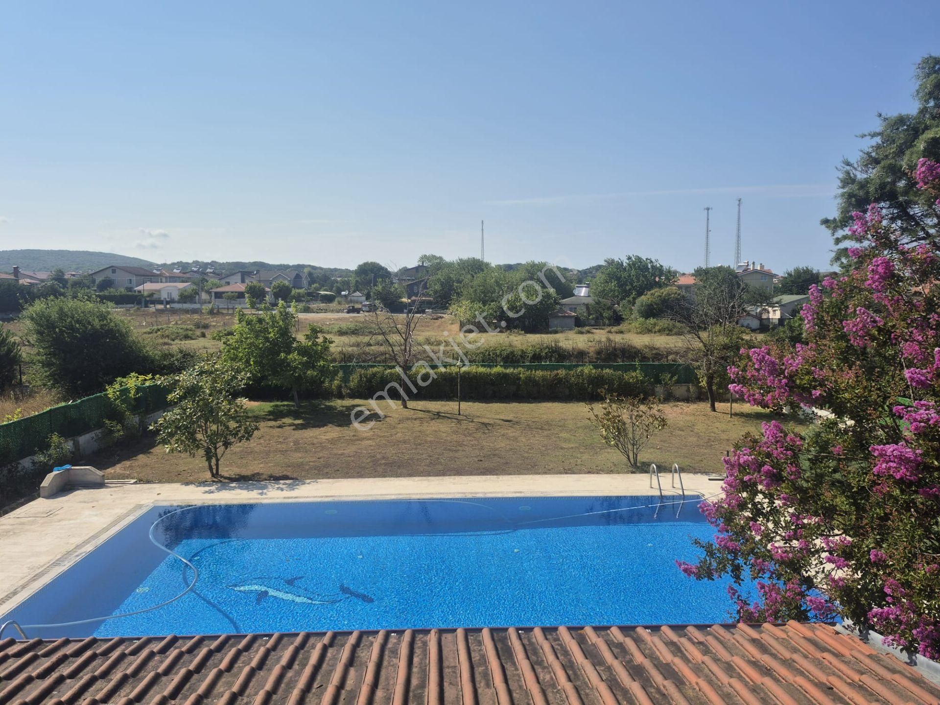 Remax Necati Kurt / Çatalca Yalıköy (podima)'da Havuzlu Villa - Görsel 23