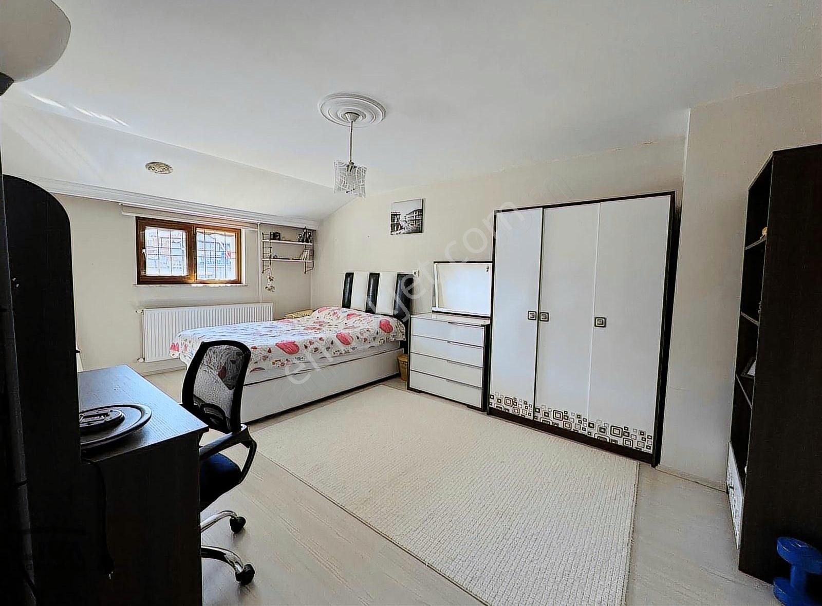 Liva'dan İncilipınarda Salı Pazarı Yakını 5+1 Dubleks Daire - Görsel 7