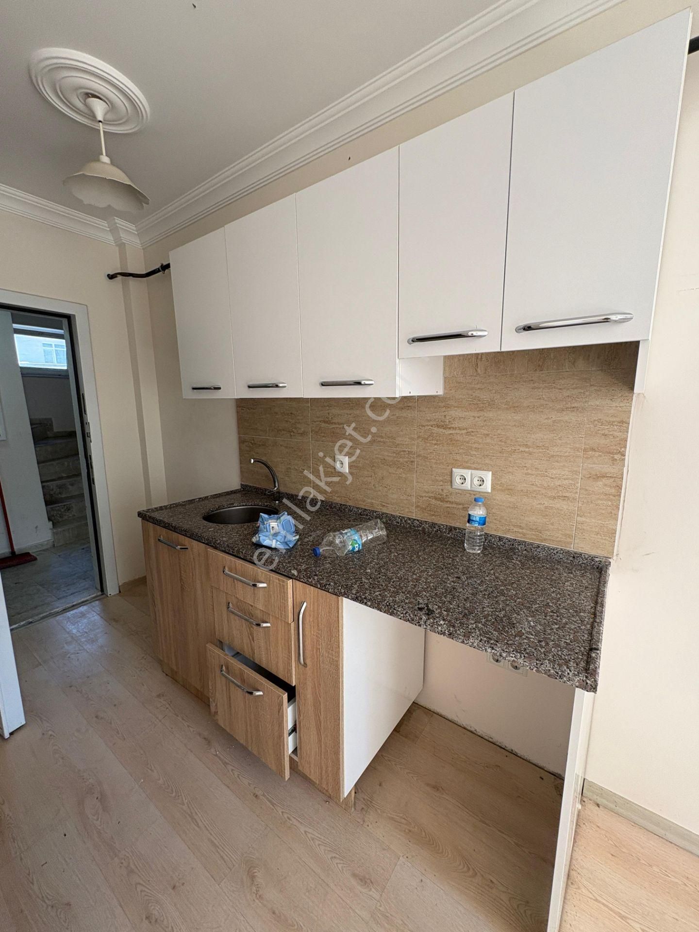 Uğurman Emlak'tan Şehir Merkezinde Kiralık 1+0 Stüdyo Daire