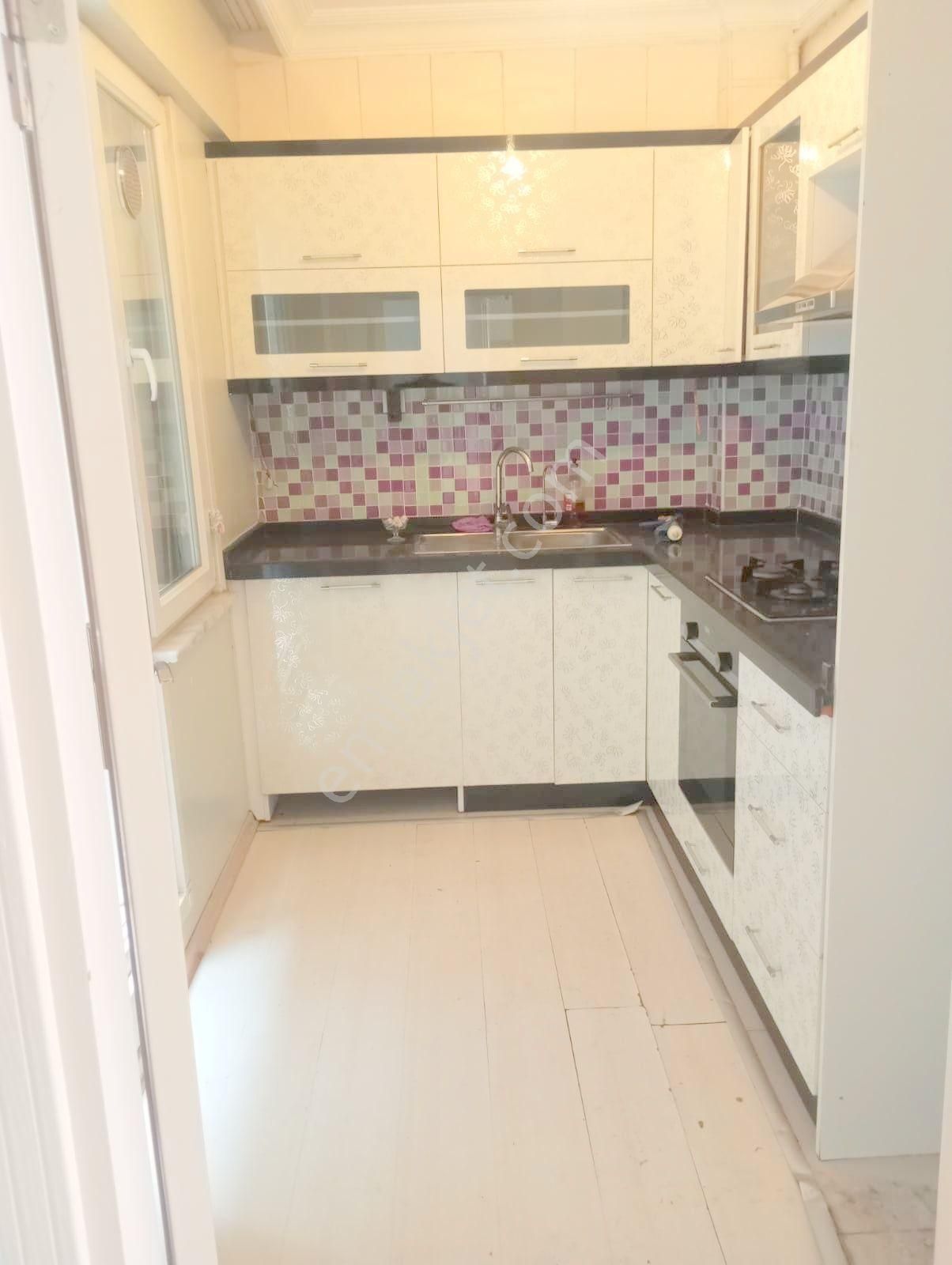 Osmaniye Merkezde Kombili Arakat 3+1 135m2 Kiralık Daire