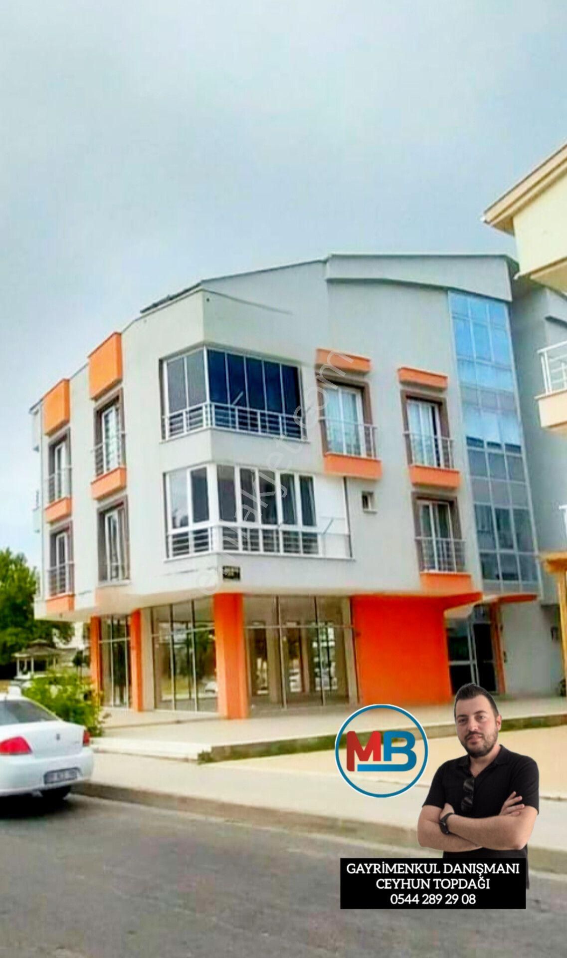 Didim'de Satılık 1+1 Efeler Mh. Daire Ön Cephe Geniş Kullanışlı Masrafsız !