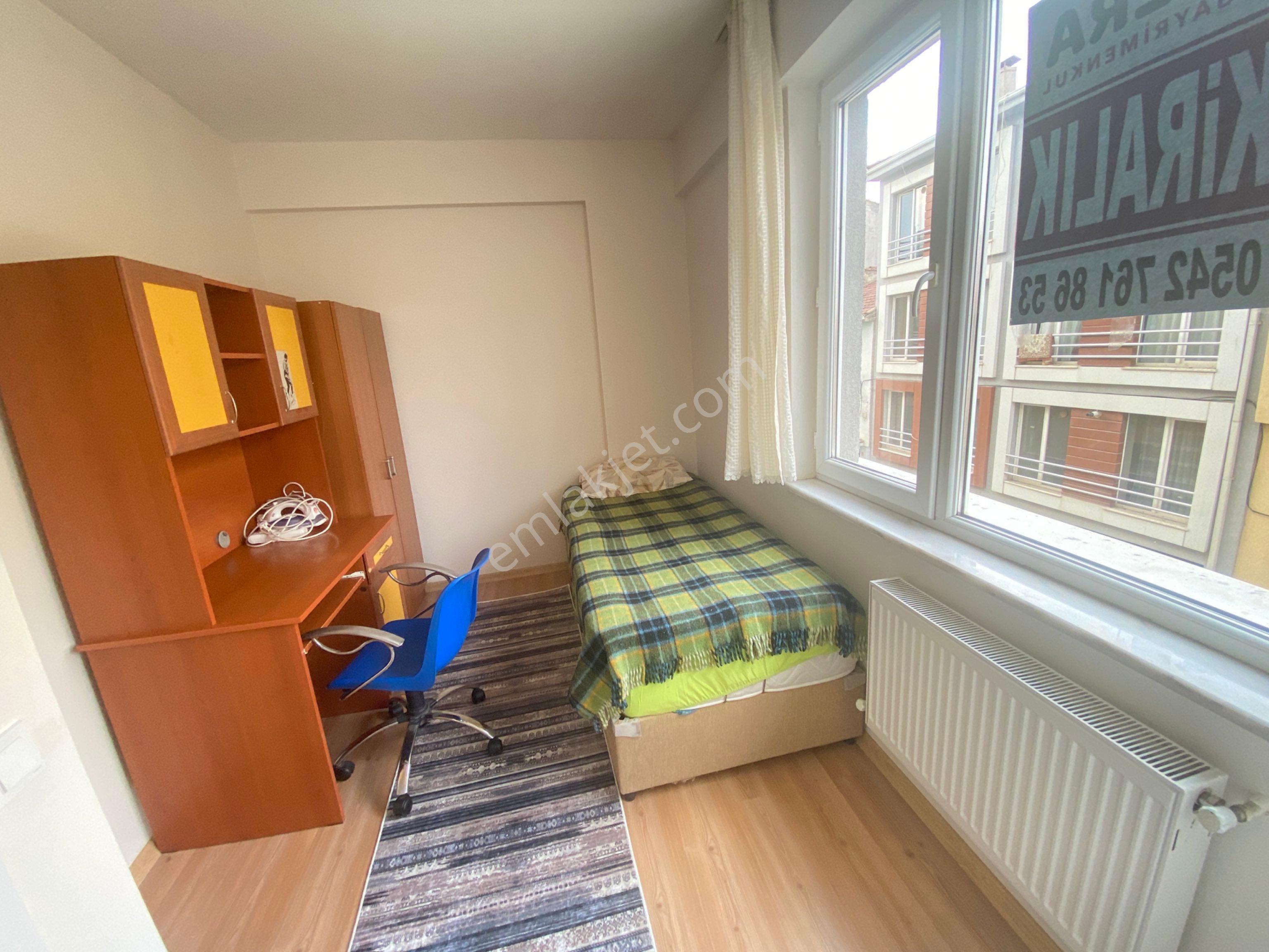 Pera'dan Şirintepe İletişim Kapısı Eşyalı Temiz Kiralık 1+1 Daire - Görsel 7