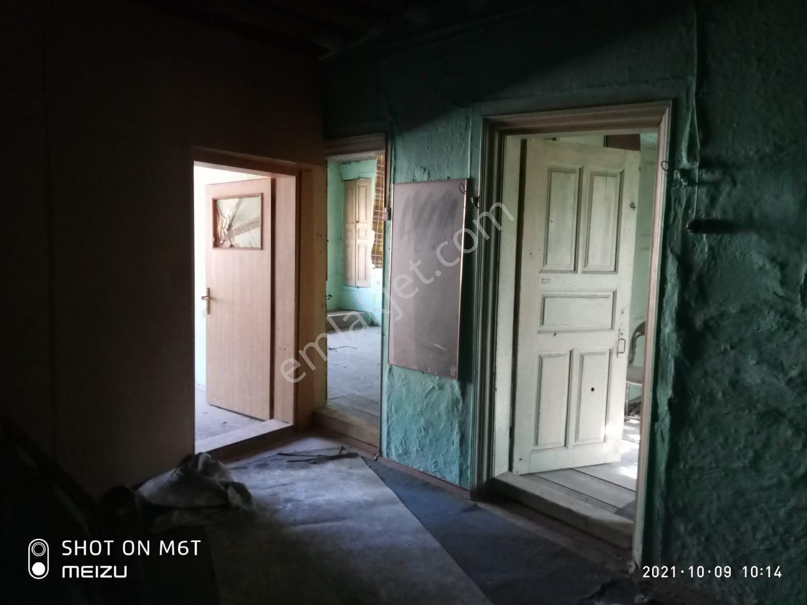 Avlulu Ahşap Ev - Görsel 9