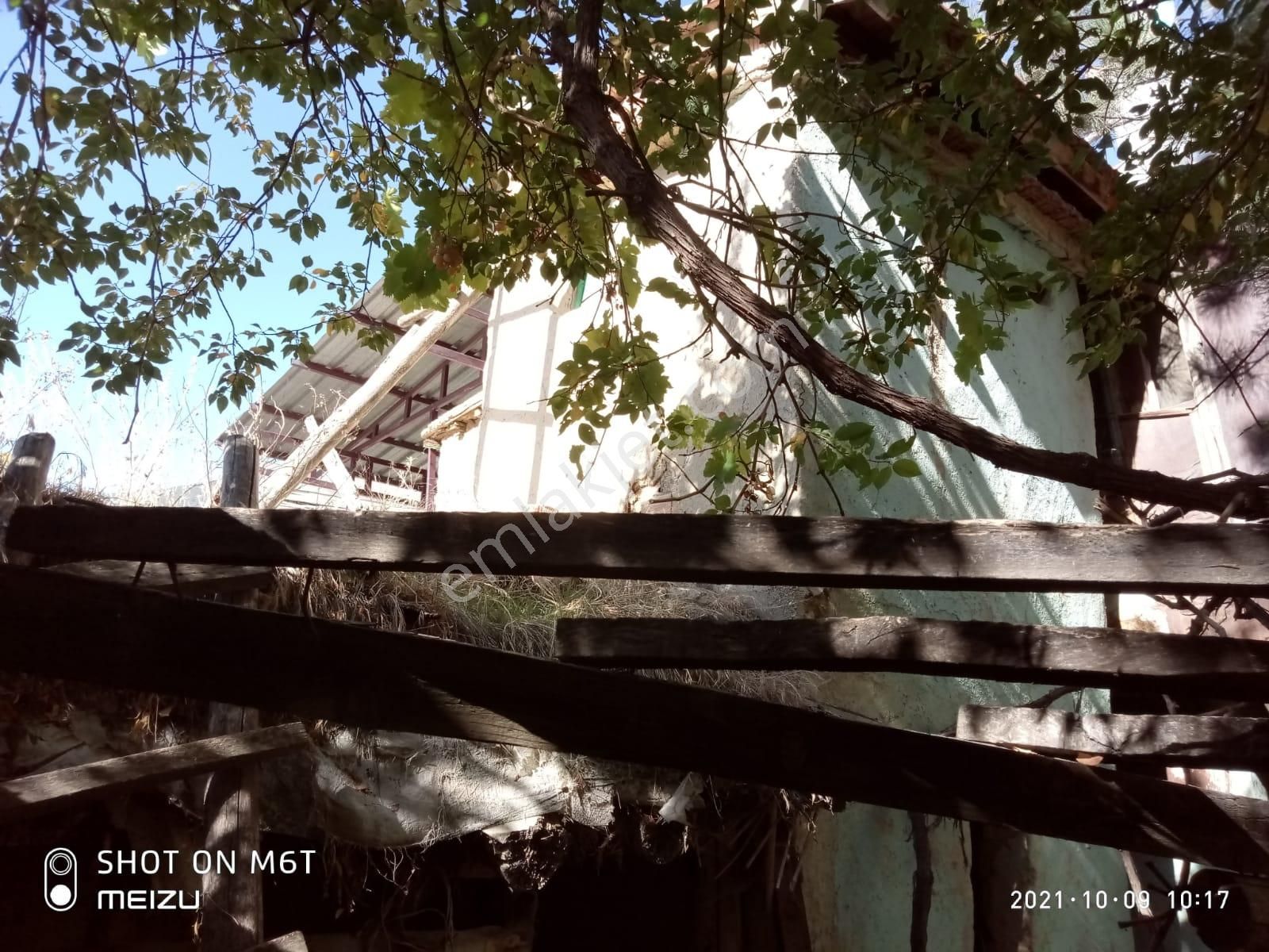 Avlulu Ahşap Ev - Görsel 4