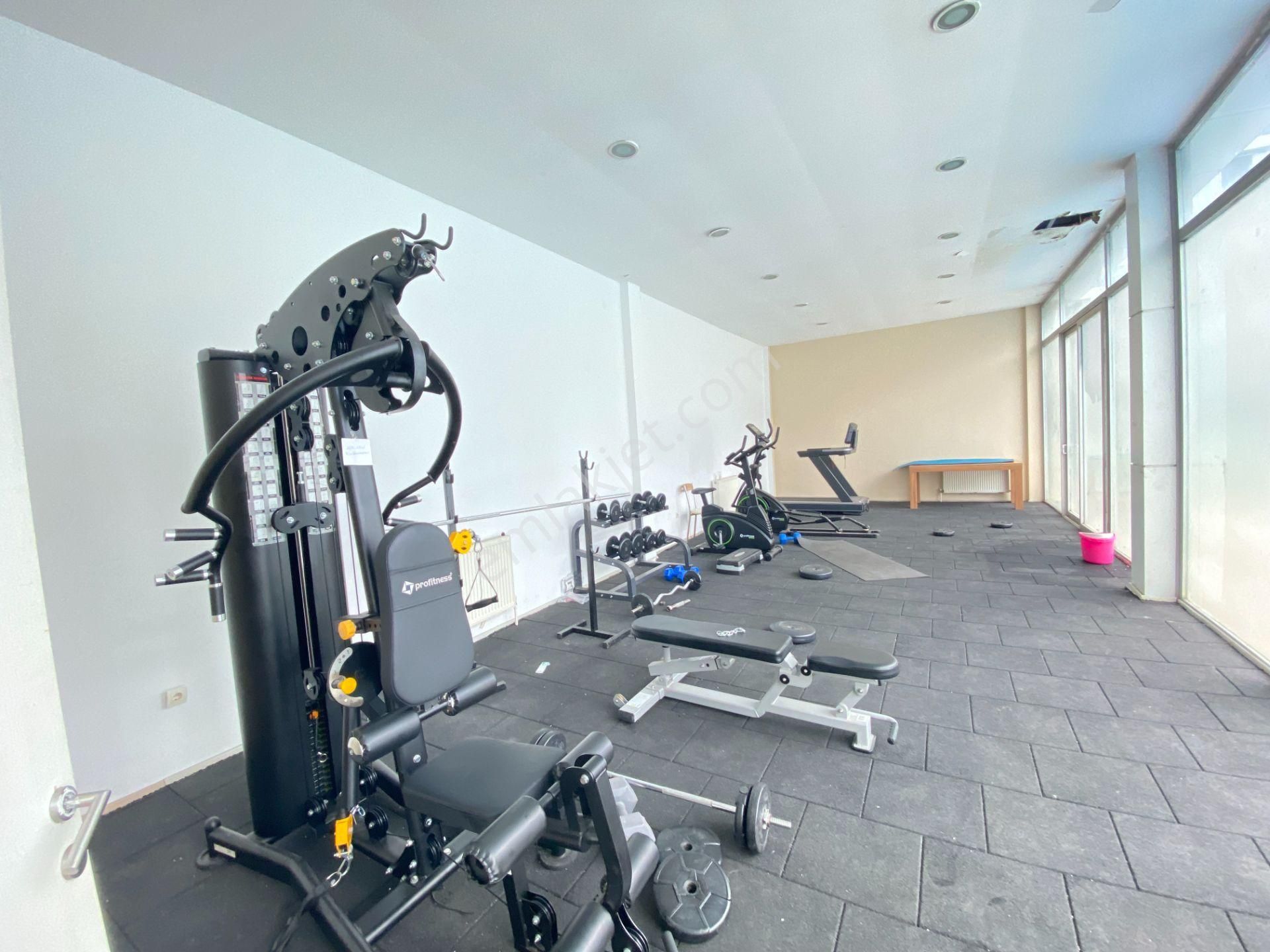 Fırsat! Remax Ahmet'ten Satılık 2+1 Boş Daire Site İçi Çekmeköy - Görsel 29