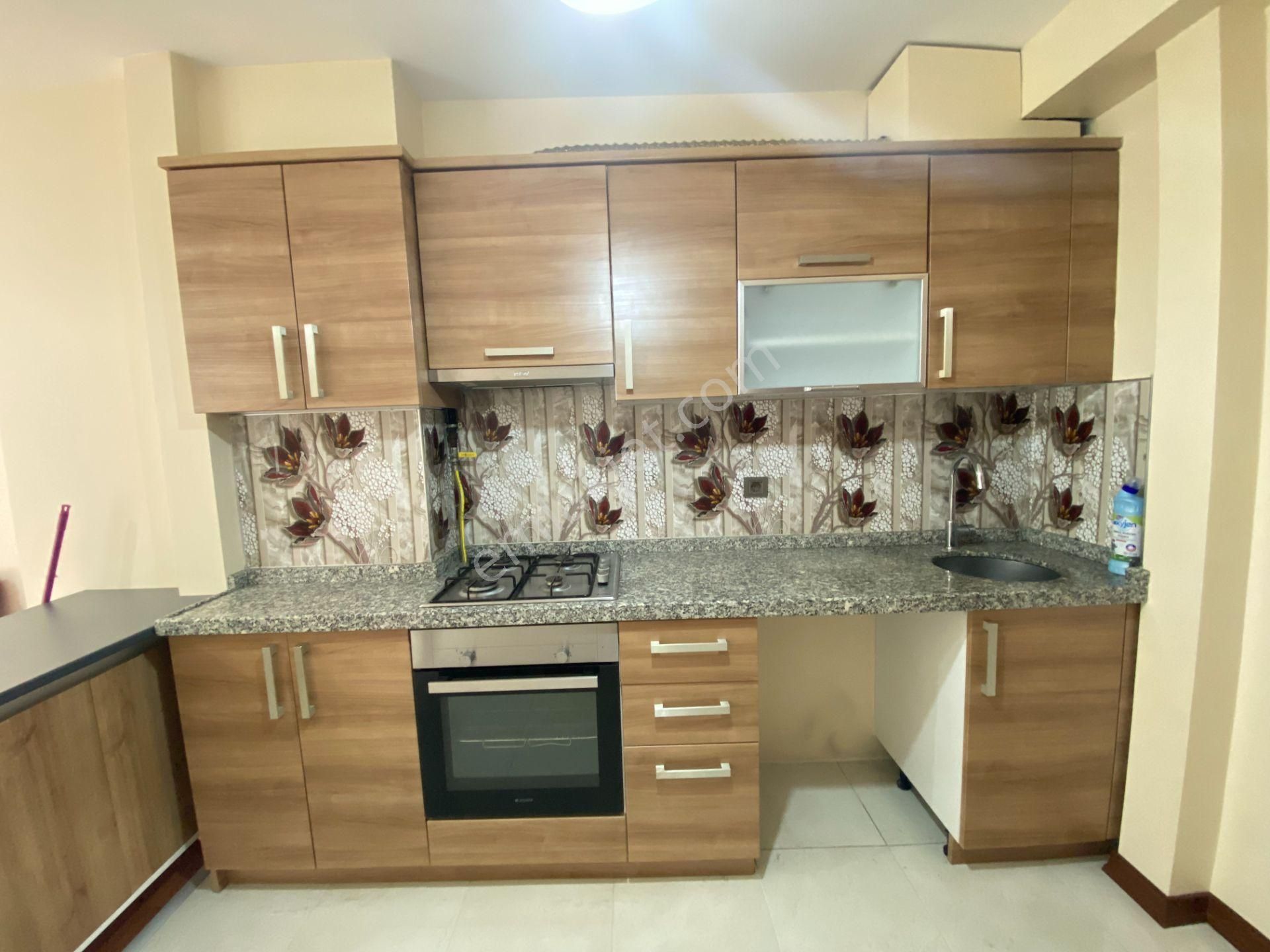 Fırsat! Remax Ahmet'ten Satılık 2+1 Boş Daire Site İçi Çekmeköy - Görsel 10