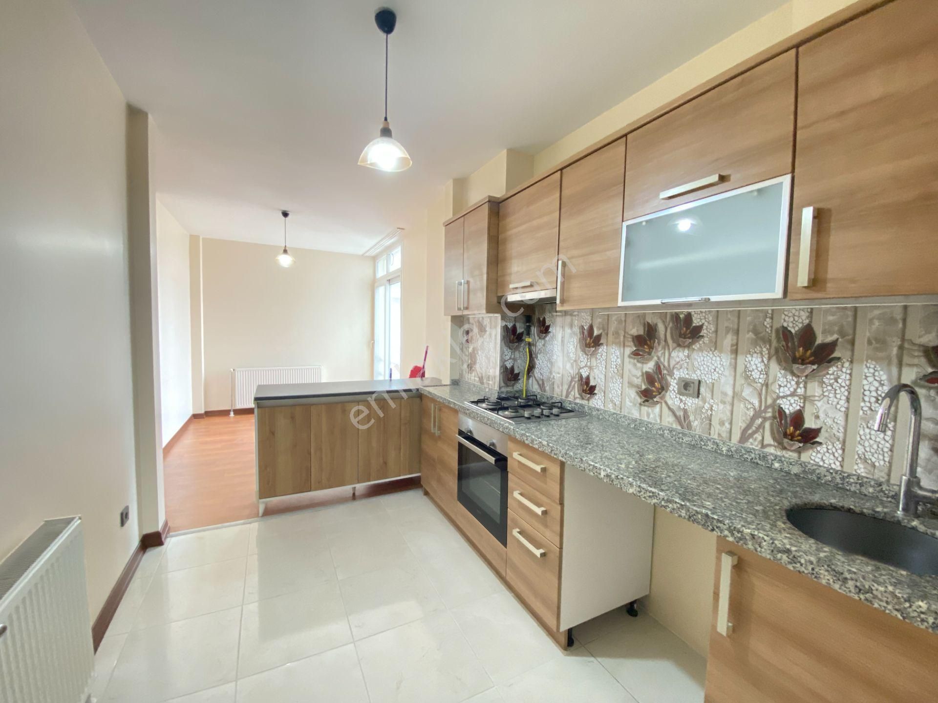 Fırsat! Remax Ahmet'ten Satılık 2+1 Boş Daire Site İçi Çekmeköy - Görsel 11