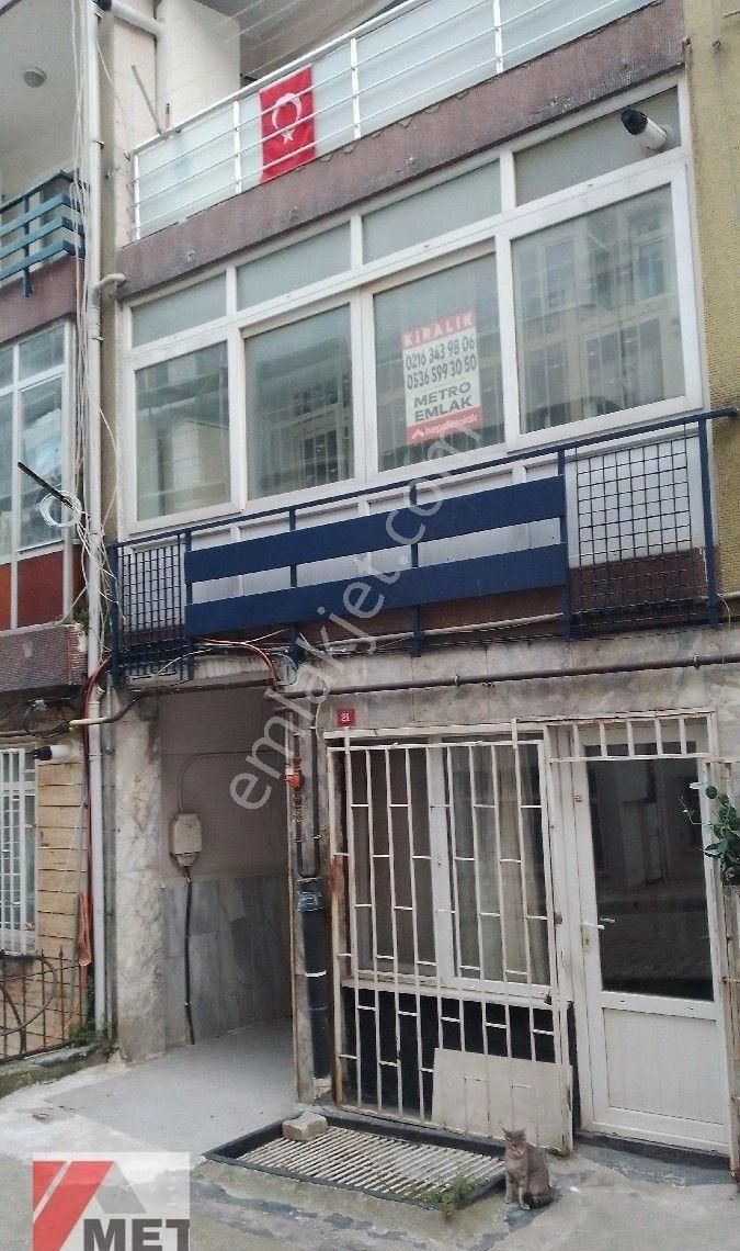 Aziz Mahmud Hüdayi De Kiralık Ev