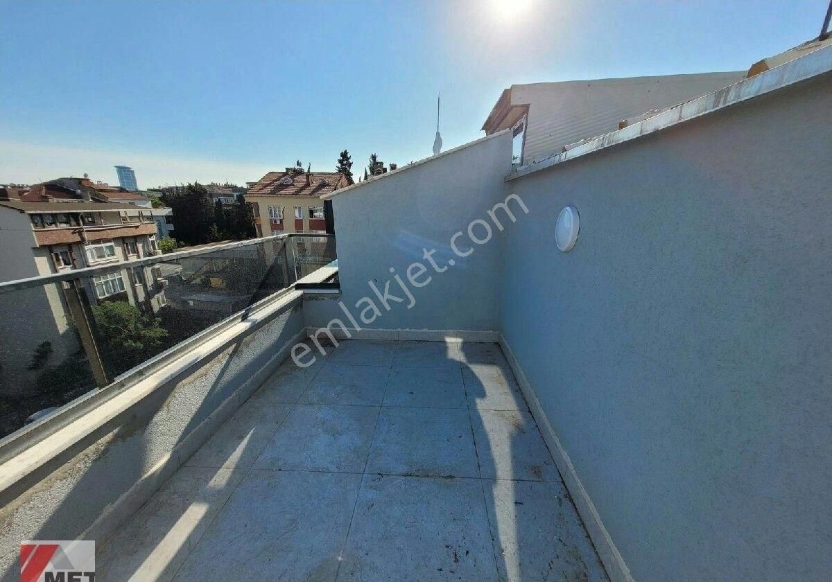 Yeni Binadan Dubleks. Namzgahta. Metro Ⓜ Emlak Üsküdar Temsilcisi