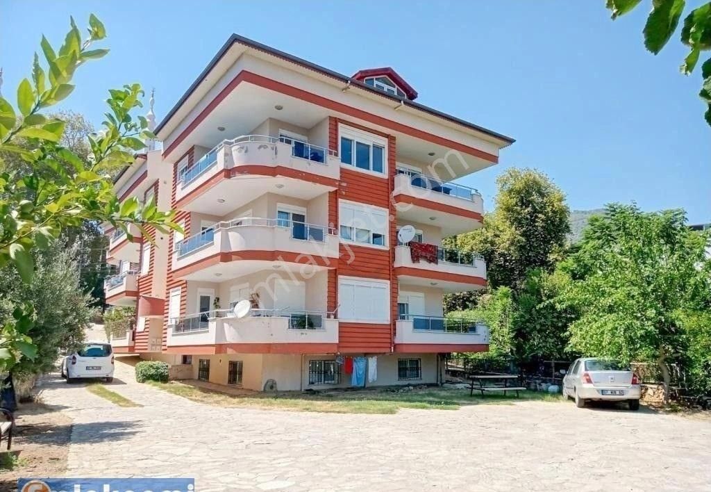 Emlaknomi Alanya 4+1 Dubleks Eşyalı Havuzlu Uygun Fiyat Satılık.