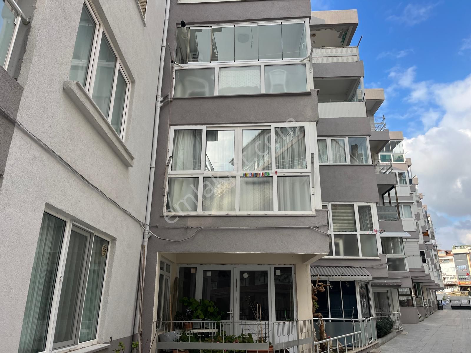 Büyükçekmece Kumburgaz'da Deniz Manzaralı 2+1 Daire - Görsel 13