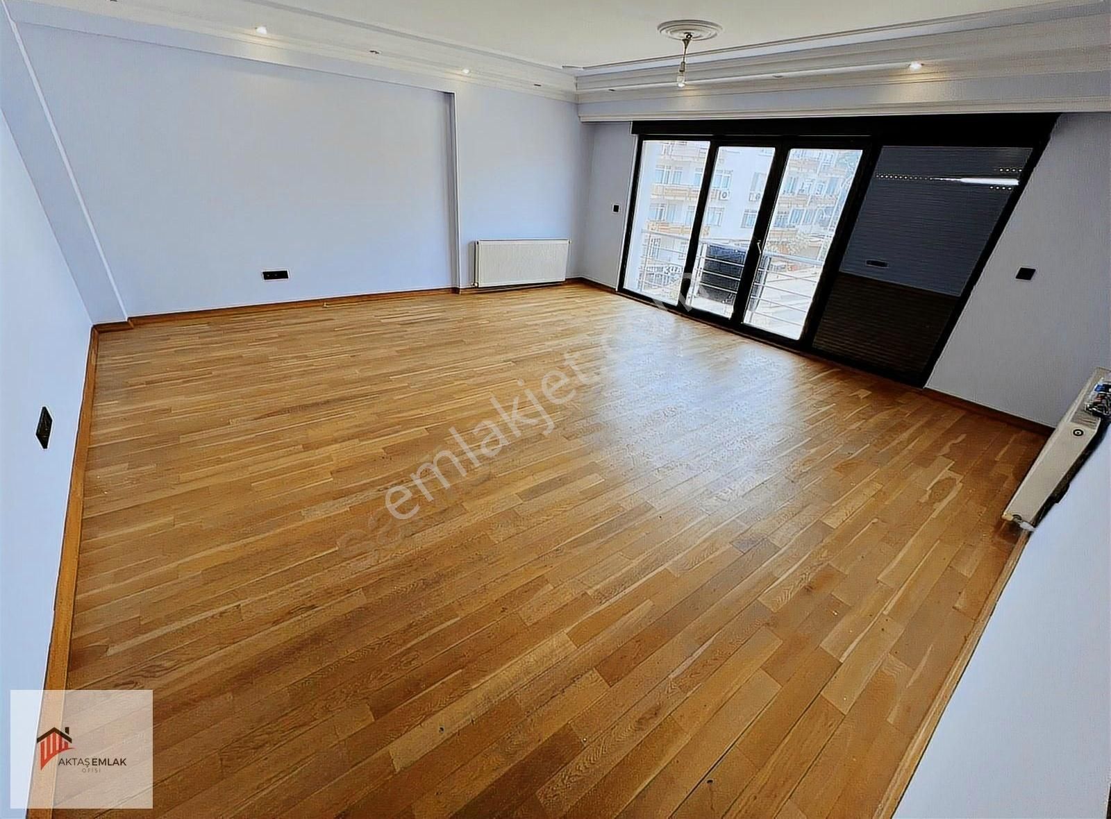 Aktaştan Selimiyede 3+1 Harika Lokasyon Genç Binada Arakat Daire - Görsel 23