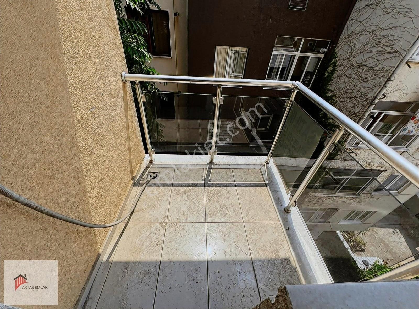 Aktaştan Selimiyede 3+1 Harika Lokasyon Genç Binada Arakat Daire - Görsel 11