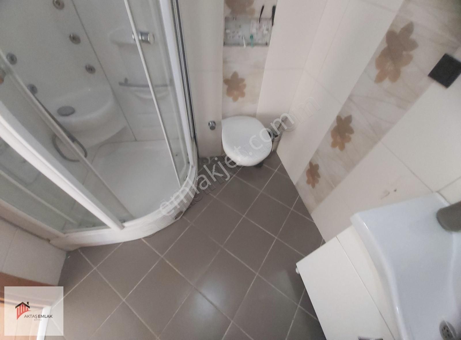 Aktaştan Selimiyede 3+1 Harika Lokasyon Genç Binada Arakat Daire - Görsel 9