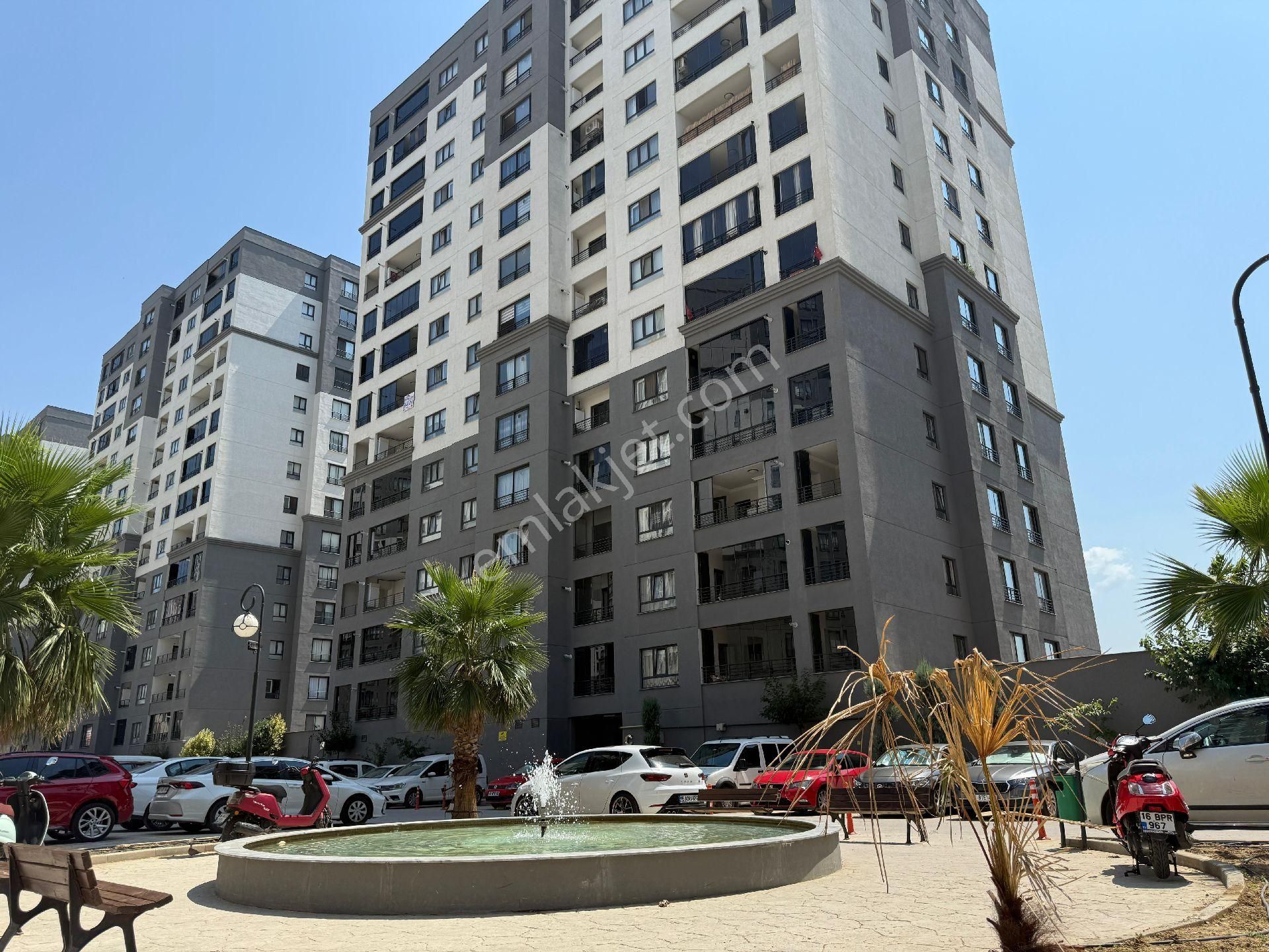Kaçmaz Emlak Prestij Park Bulvar Site Satılık Bakımlı Ara Kat 3+1 Daire