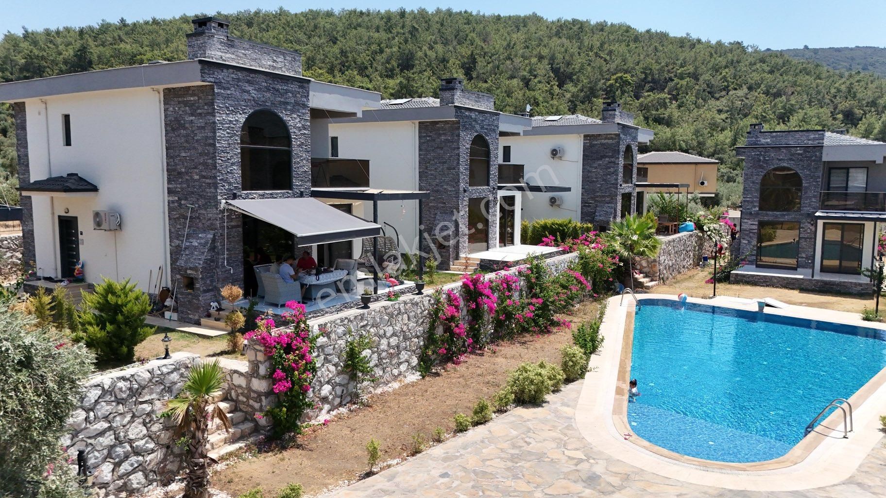 🏡 Didim Akbük’te Elit Sitede Full Eşyalı Deniz Manzaralı 3+1 Villa! - Görsel 3