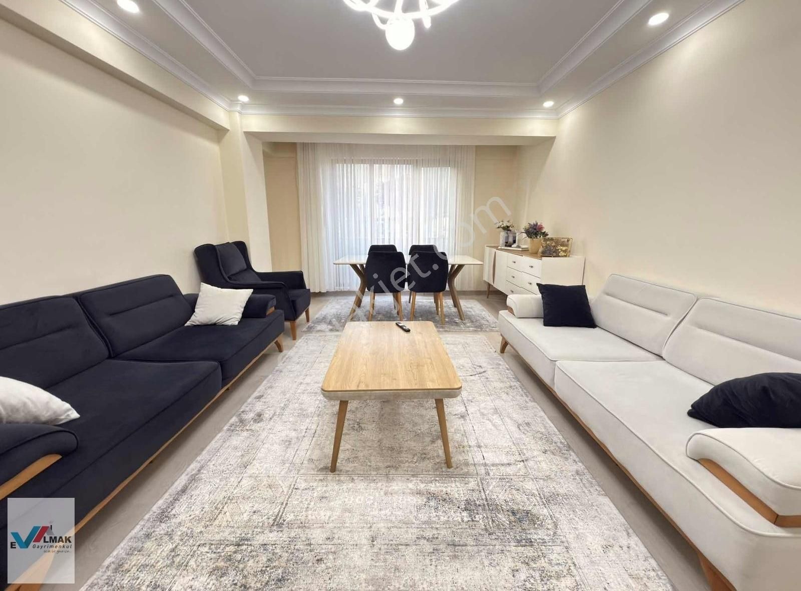 Evalmak'ta Tevfikbey'de 2+1(90m2) Otoparklı Geniş Ferah Daire