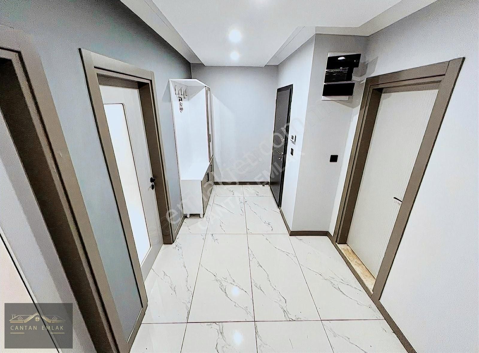 Cantandan Akçayda Denize700m Sıfır 2+1 Cam Balkonlu Daire