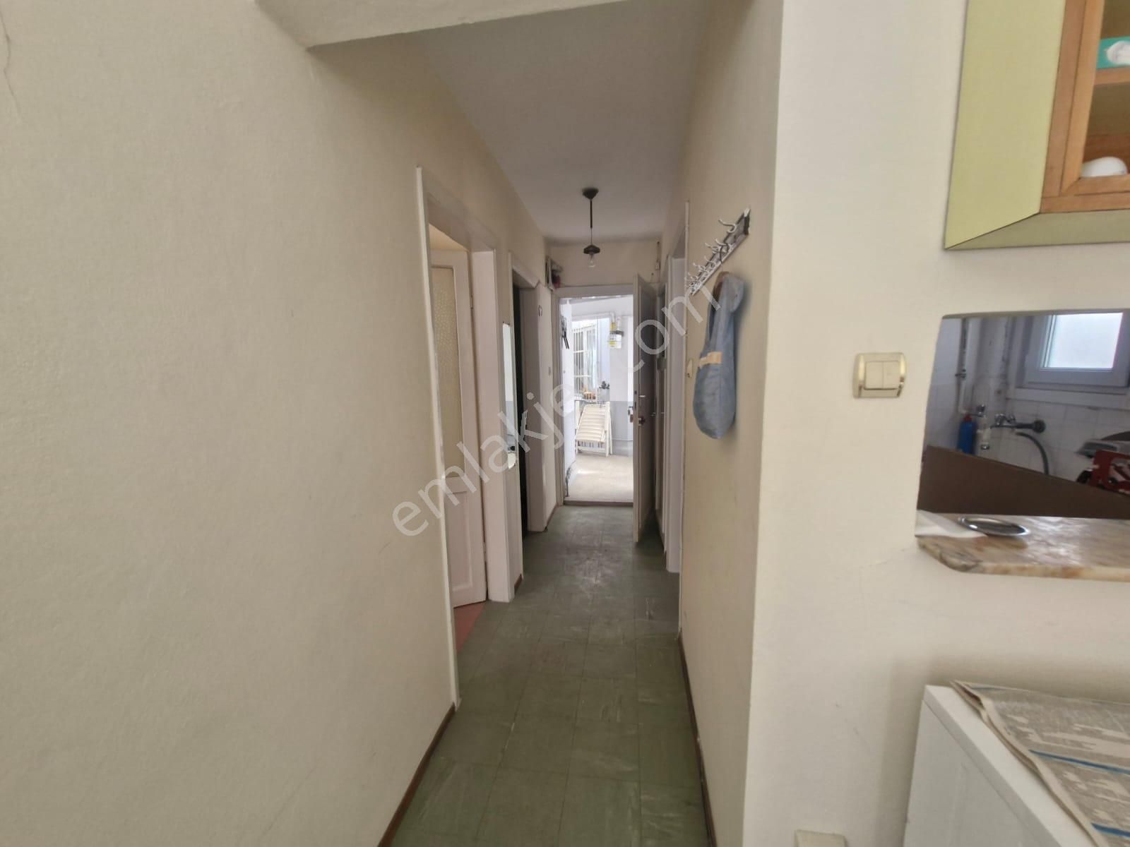 Büyükçekmece Kumburgaz Da Deniz Manzaralı Satılık 2+1 Daire - Görsel 3