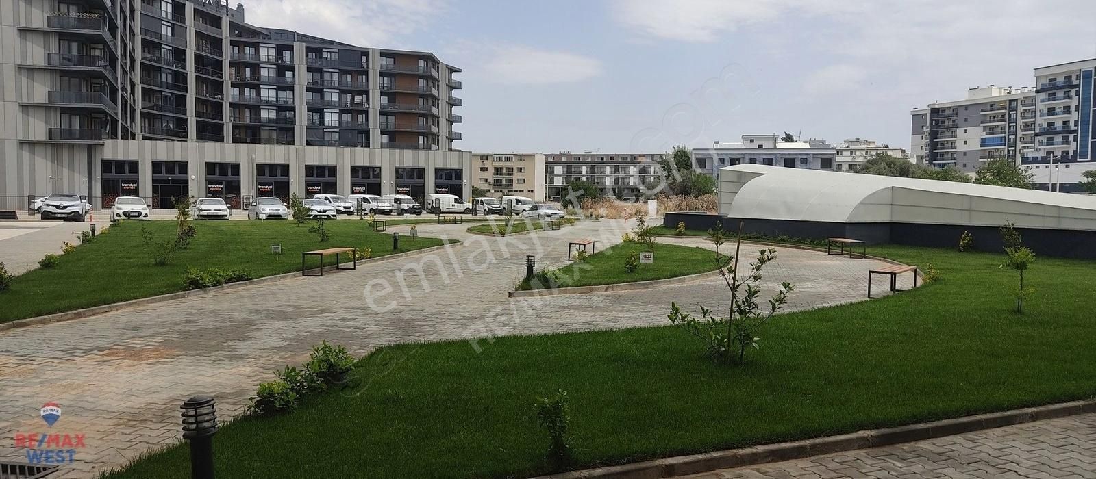 Çiğli De Katip Çelebi Yakını Labonita Suit Kiralık Eşyalı 1+1