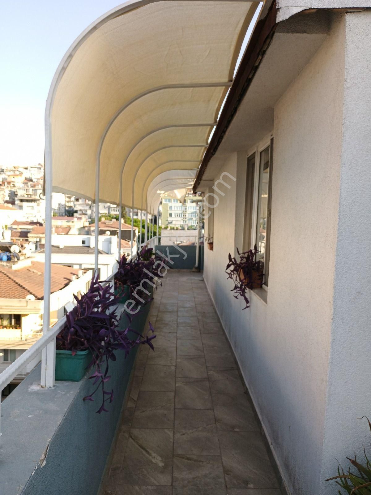 Hatayda Tam Noktada Deniz Manzaralı Asansörlü Ferah Büyük Teraslı Daire