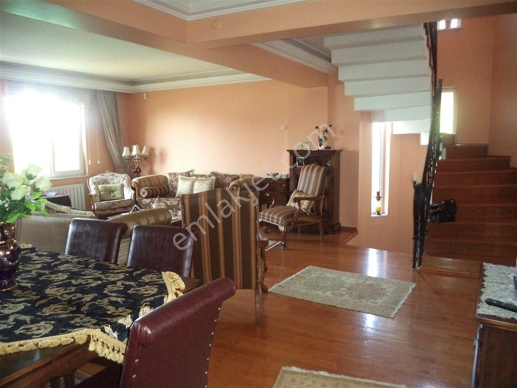 Mudanya Bademli'de Satılık 800 M2 Bahçeli 5+1 Villa - Görsel 12