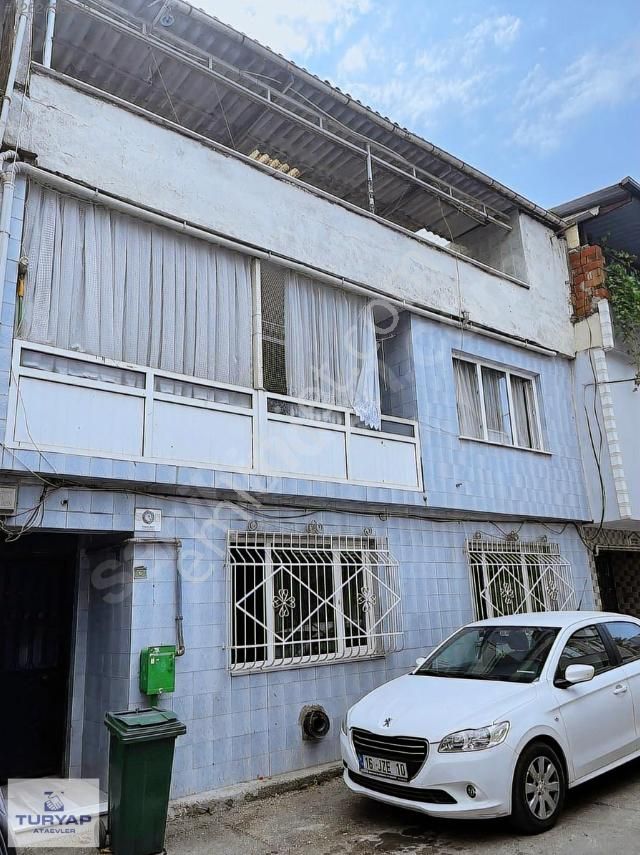 Bursa Küçükbalıklı``da 160m2 Arsalı 3 Katlı Satılık Müstakil Ev