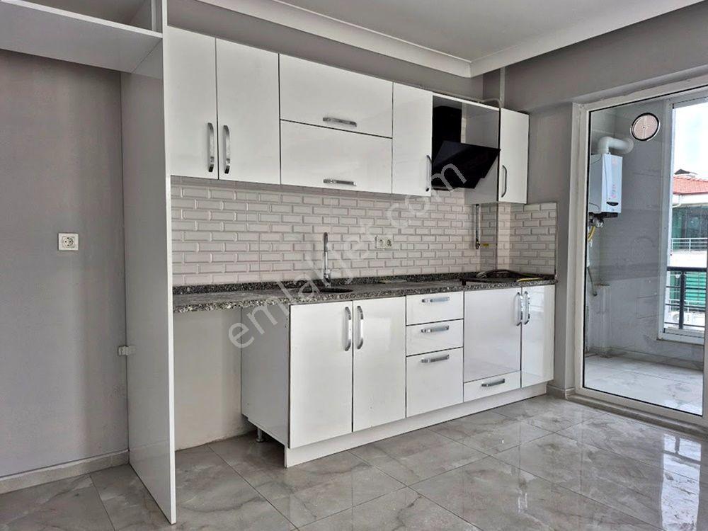 Adapazarı Güneşler Mahallesinde Satılık 5+1 Dubleks Daire - Görsel 3