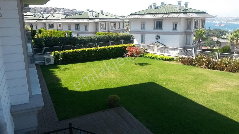 Çengelköy Sultan Makamı Sitesinde Kısmi Manzaralı Bahçe Dubleksi - Görsel 6