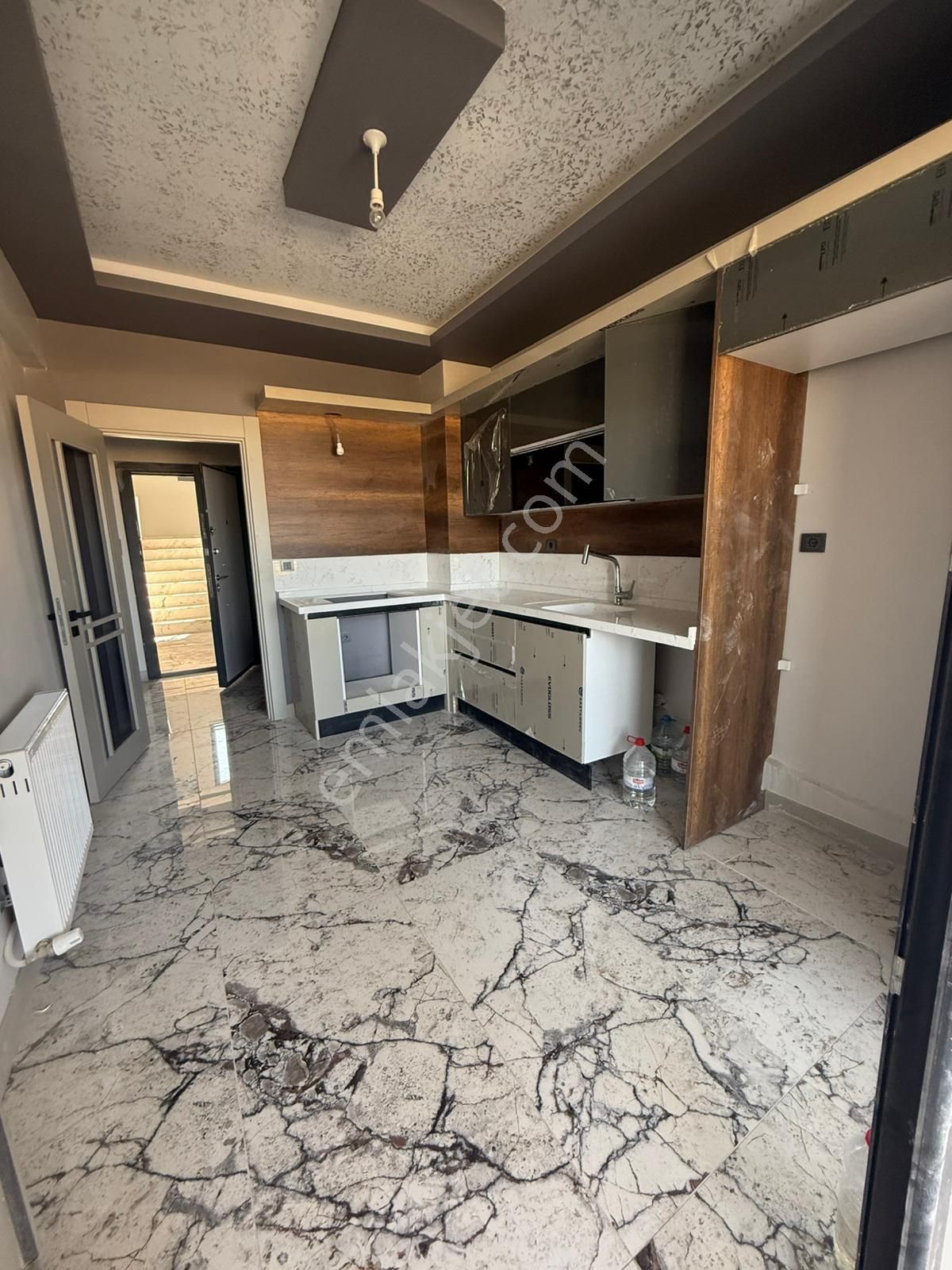 Mimsin Yolu Üzeri Satılık 2,5+1 Lüks Daire