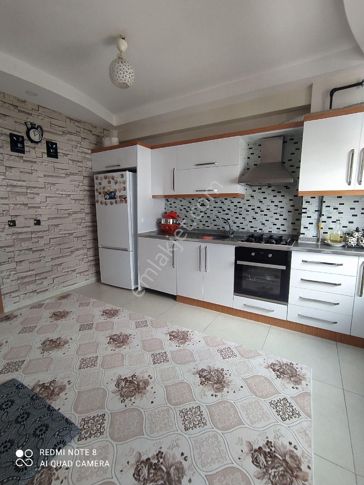 3+1 Eski Siverek Yolu Üzerinde Satılık Daire