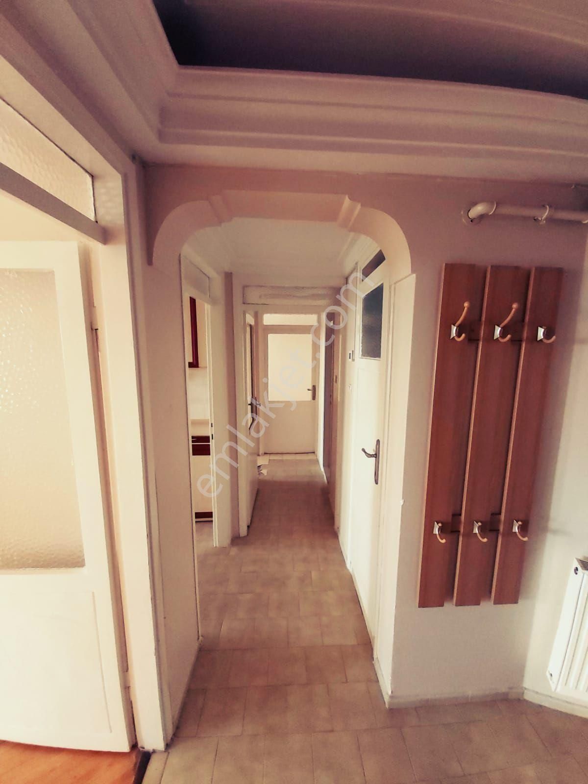 Site İçerisinde 3+1 Arakat Ferah Manzaralı Geniş Doğalgazlı Otoparklı Daire - Görsel 4