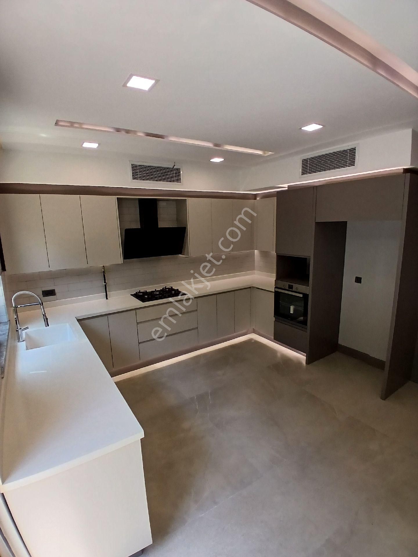 Konyaaltı Molla Yusuf Satılık Ultra Lüks 7+1 Villa - Görsel 20