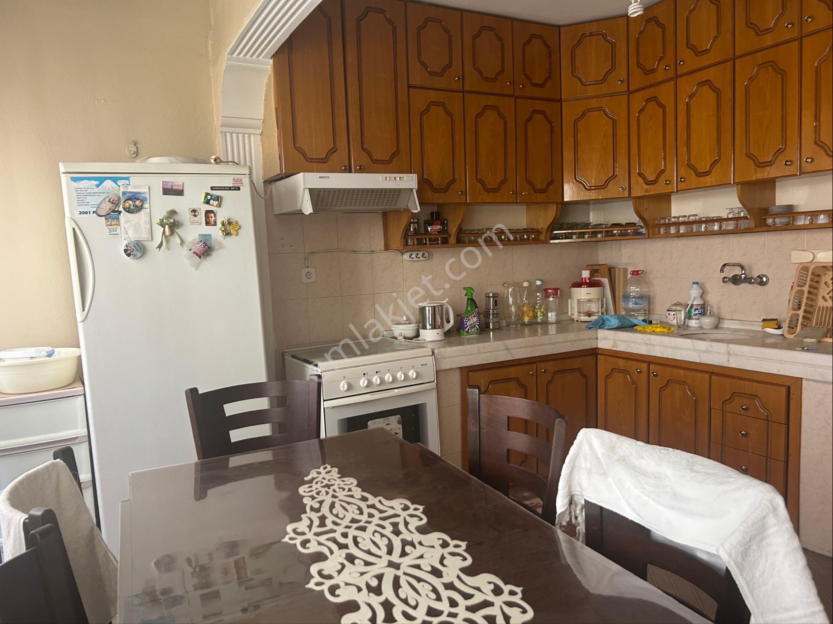 Bozyaka Merkezde Eşyalı Müstakil Kiralık Daire