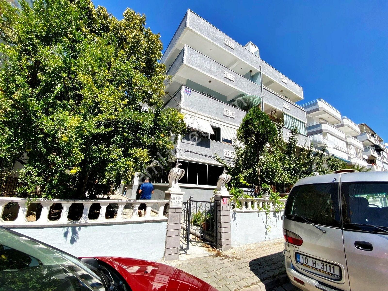 🛑🛑aktif'ten Akçay Merkez'de Satılık Ön Cephe Merkezi Konum'da Geniş 4+1 Dublex