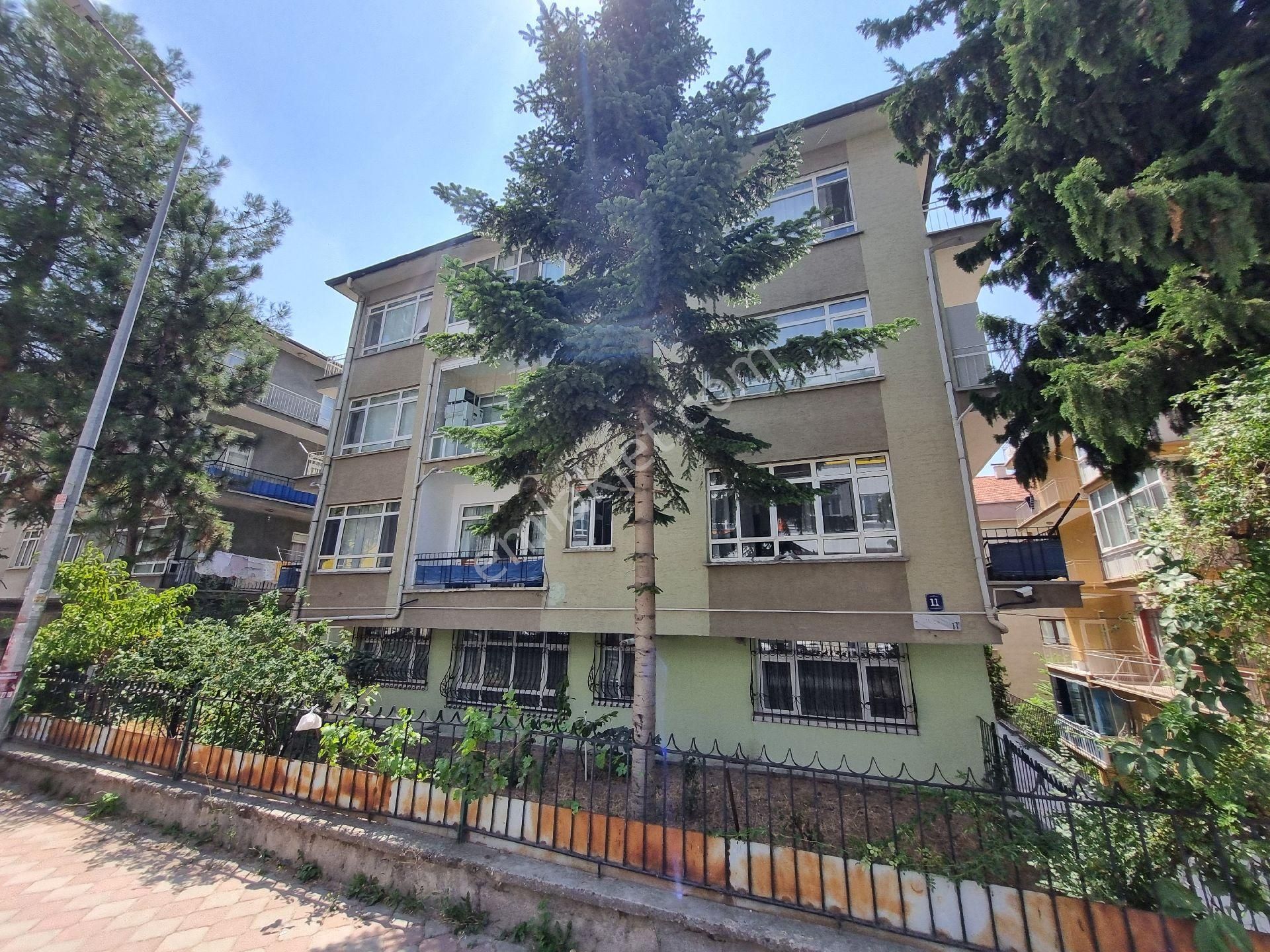 Aşağıeğlence'de Gülhane Hast.mevkii Ortakat 3+1 Güney Cephe