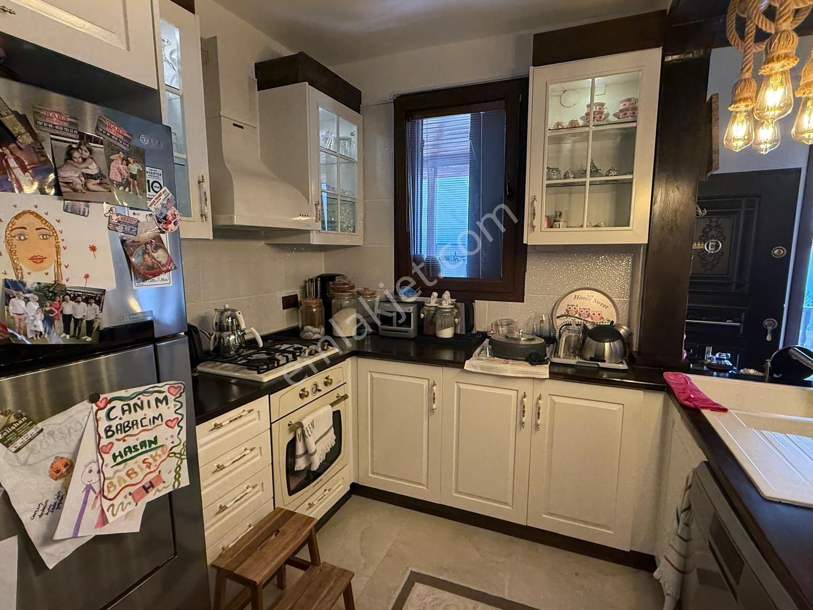 Tek Müstakil Deniz'e 100 Metre 3+1 Villa - Görsel 27