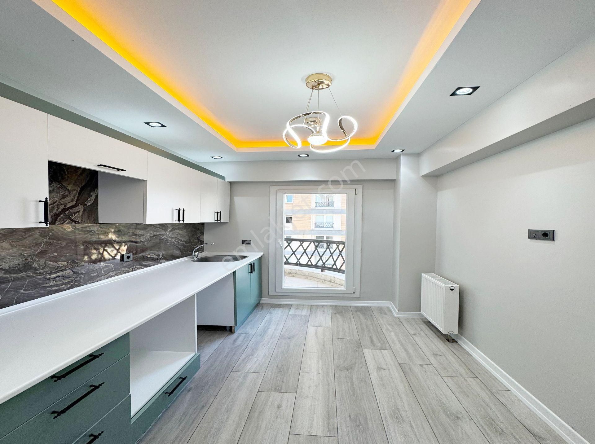 Vira Yapı'dan Site İçerisinde Çift Balkonlu Fırsat Satılık Daire - Görsel 11