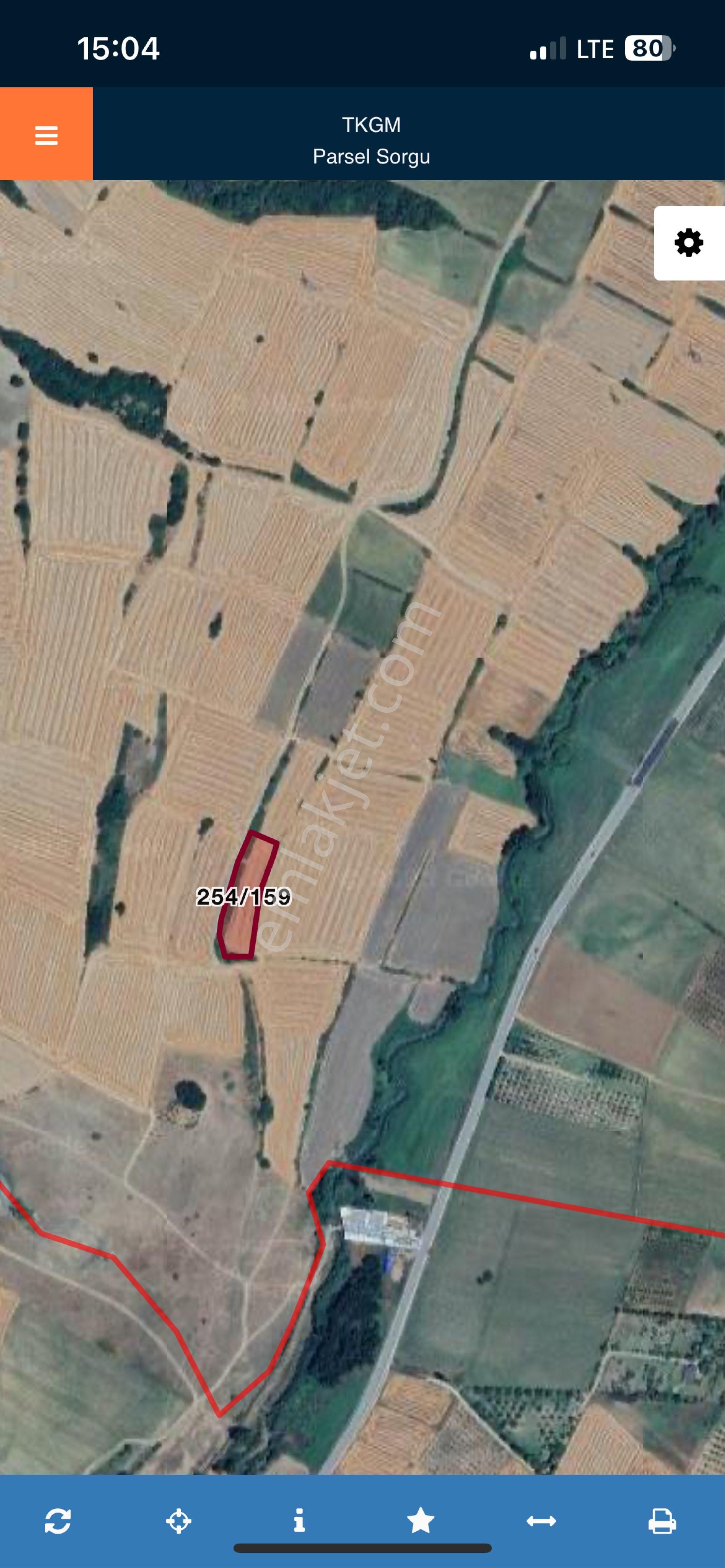 Asvalta Yakın Kodostural Yolu Mevcut Yatırımlık Arazi