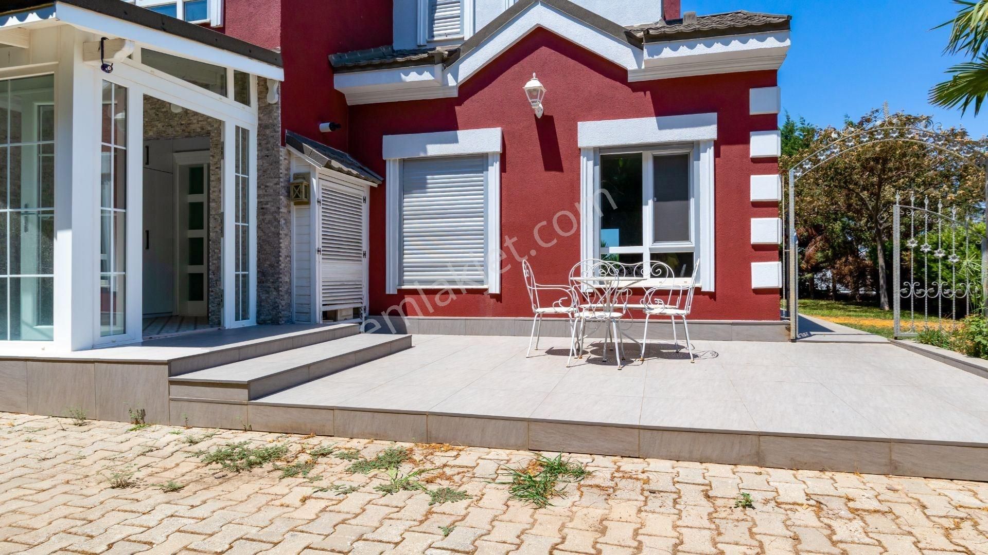 Yamaç Evler Sitesinde 750 M2 Bahçe İçinde 4+1 Muhteşem Villa - Görsel 33