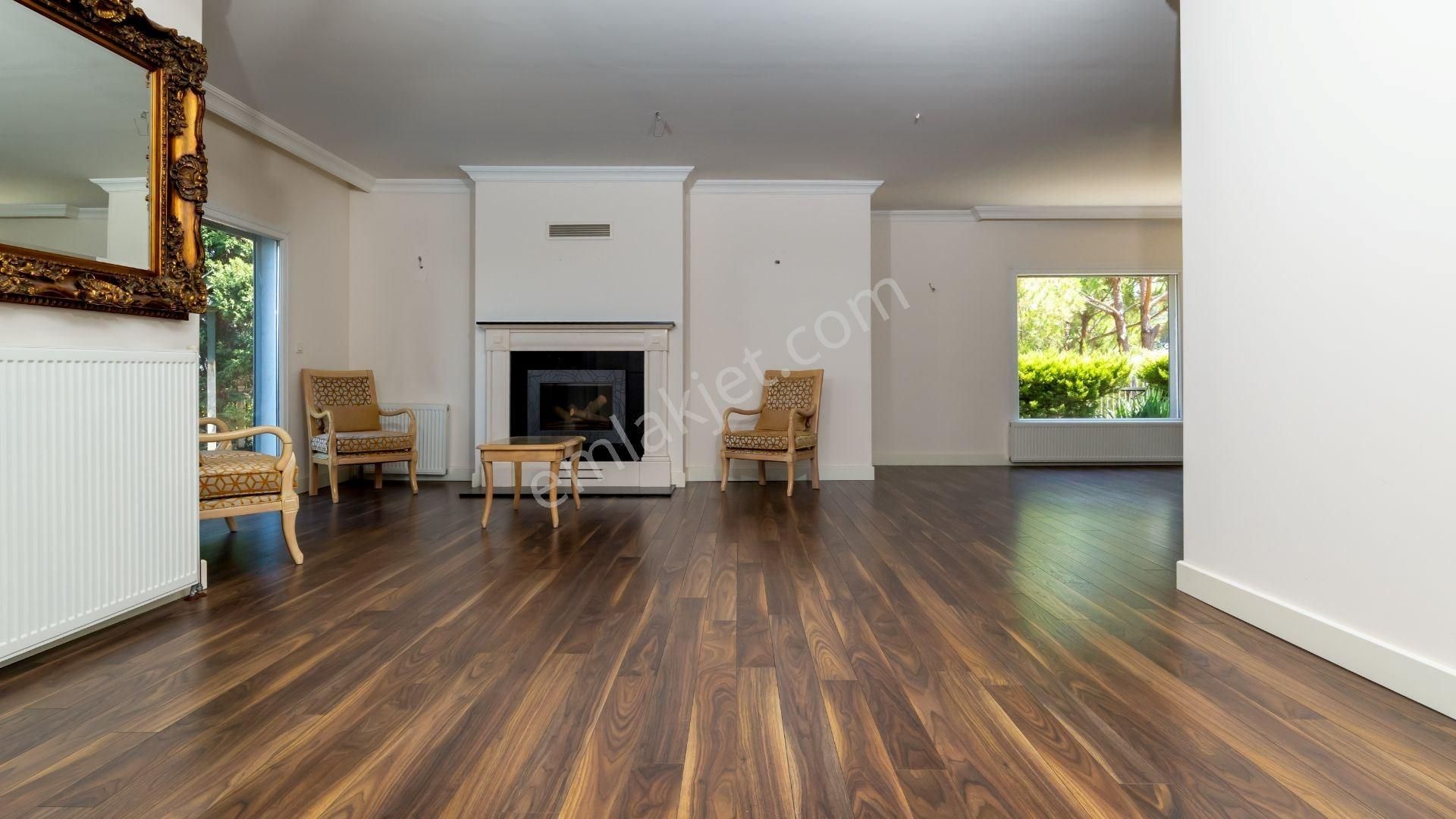 Yamaç Evler Sitesinde 750 M2 Bahçe İçinde 4+1 Muhteşem Villa - Görsel 11