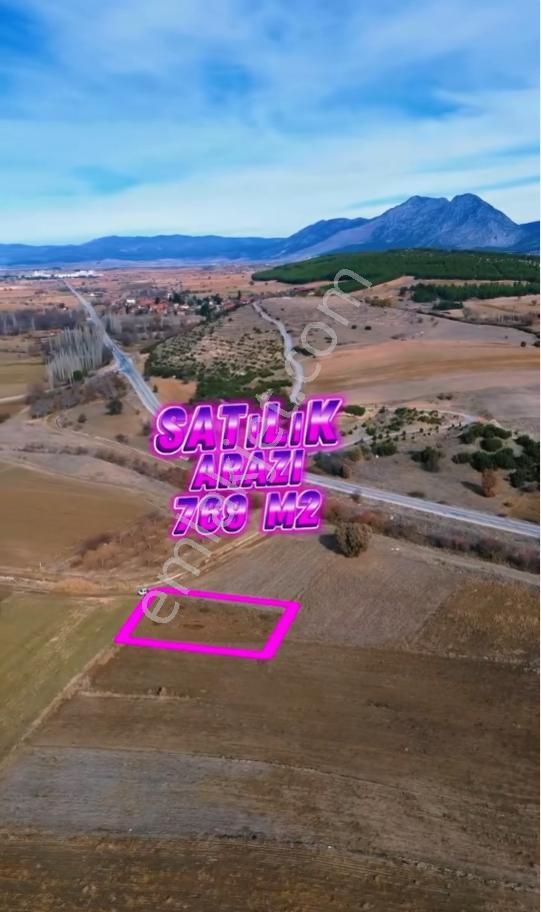 Şahin Büke Emlak'tan Acıpayam Bedirbey Mah.satılık 769 M2 Arazi