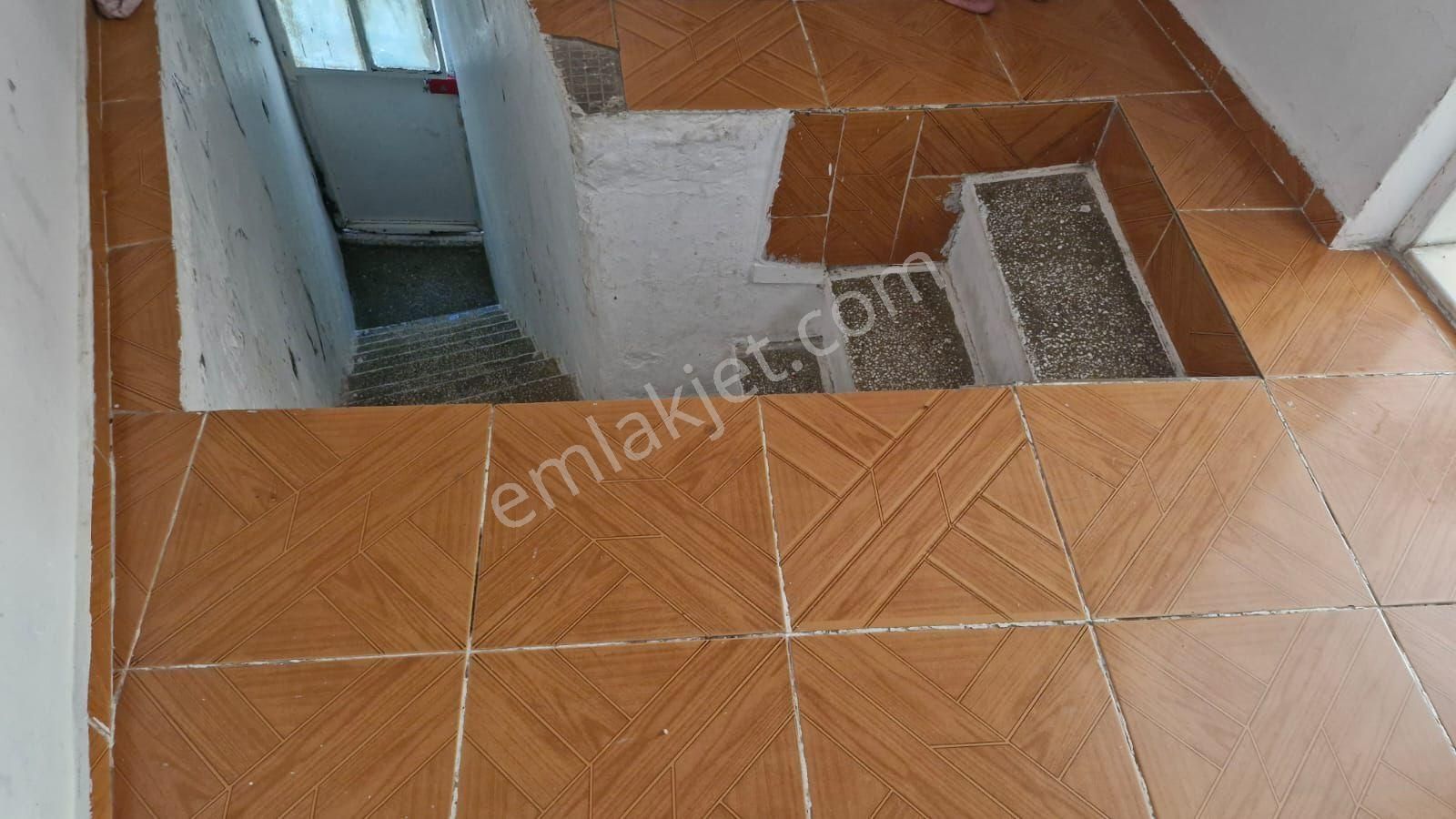 Acill Konak Ferahlı Mah.de 2 Katlı Komple Satılık Müstakil Ev - Görsel 10