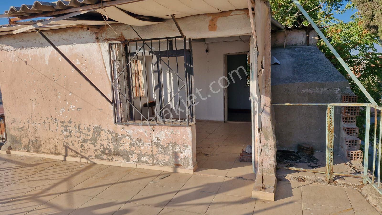 Acill Konak Ferahlı Mah.de 2 Katlı Komple Satılık Müstakil Ev - Görsel 11