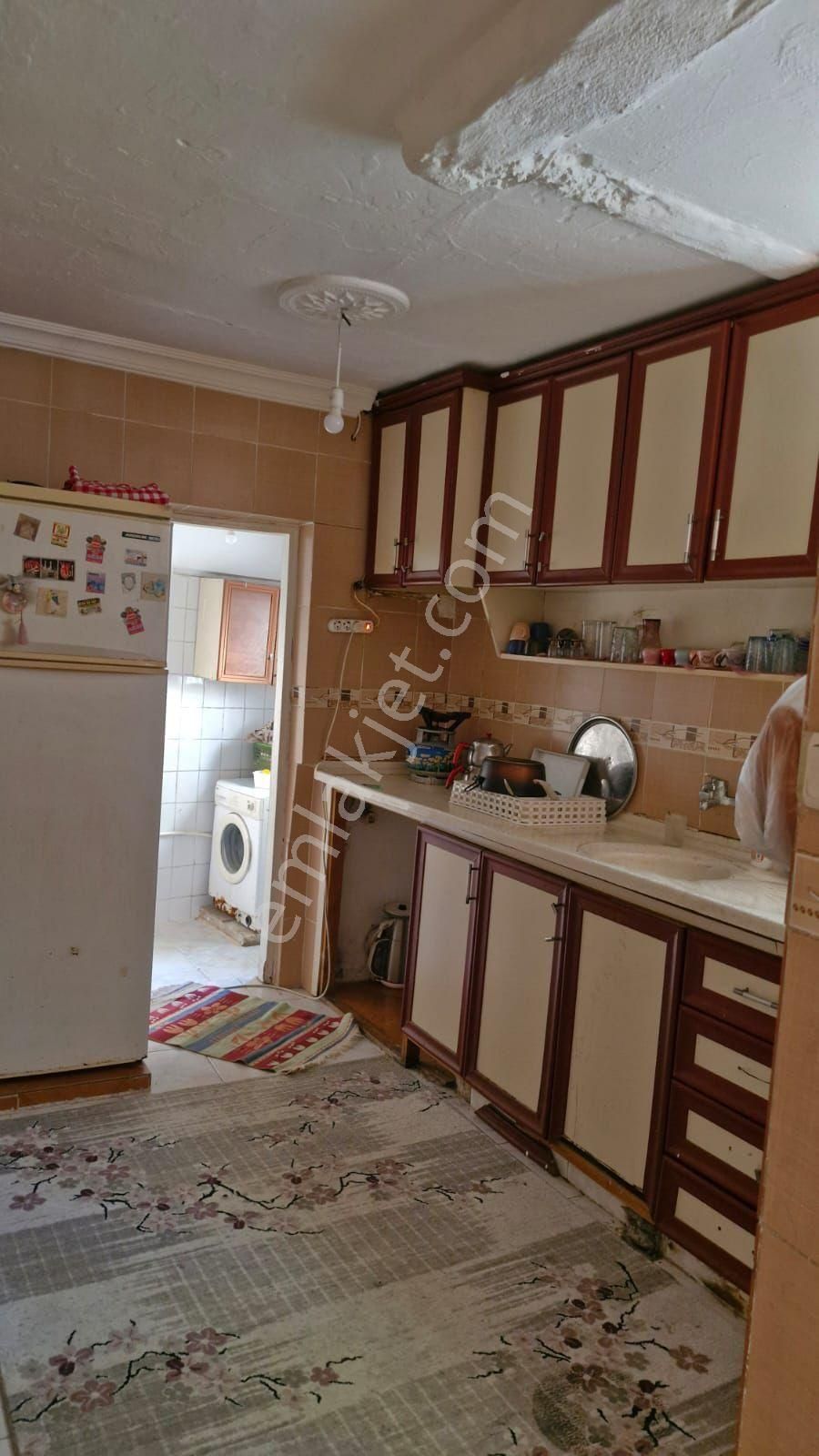 Acill Konak Ferahlı Mah.de 2 Katlı Komple Satılık Müstakil Ev - Görsel 4