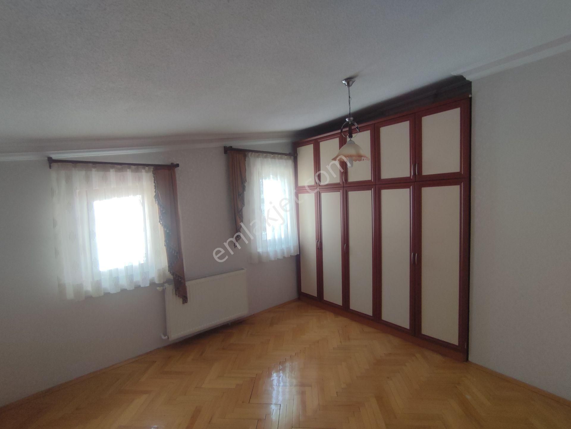 Ankara Çankaya Bakımlı Kapalı Teraslı Satılık Dubleks Daire - Görsel 18